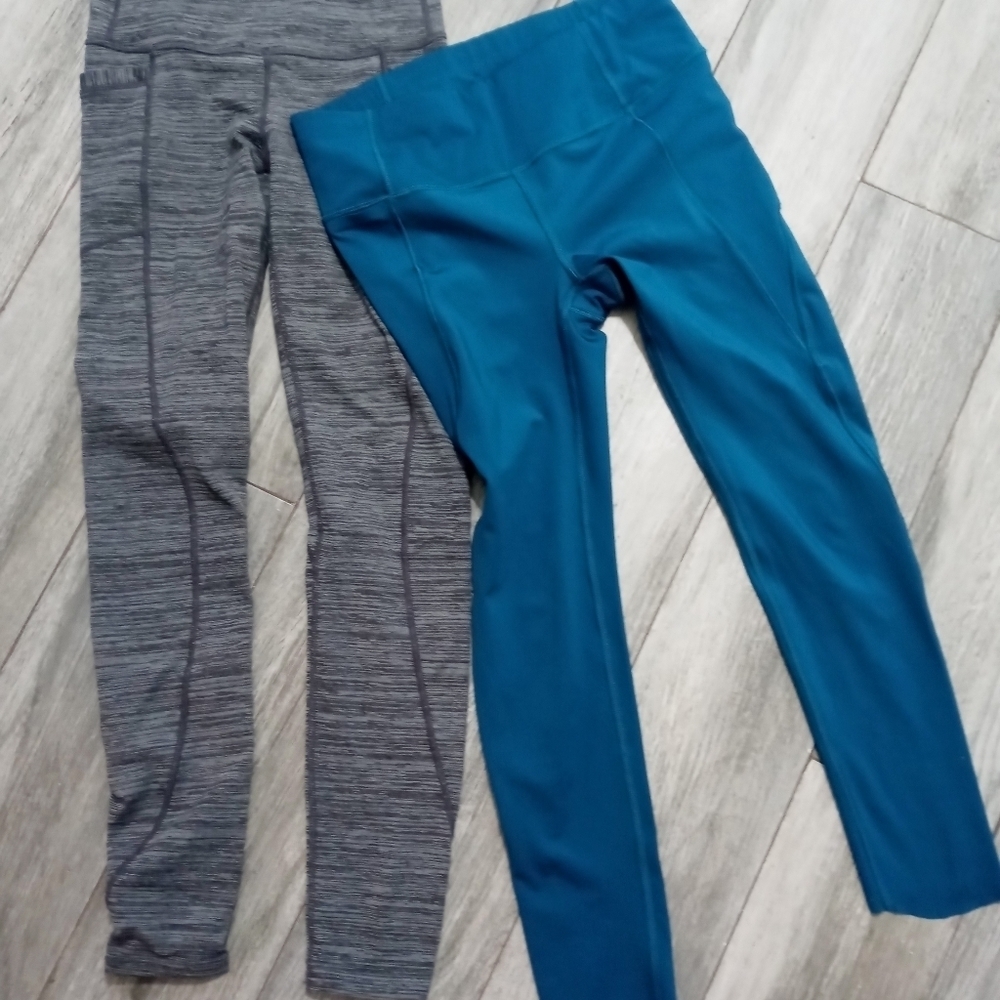 Athleta set of 2 pair of Activewear Athletic yoga pants w media pocket